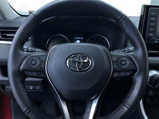 Photo of 2022 Red Toyota RAV4