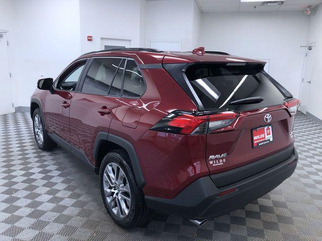 Photo of 2022 Red Toyota RAV4