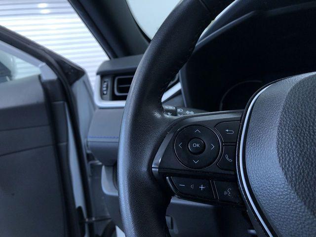 Photo of 2023 White Toyota RAV4 Hybrid
