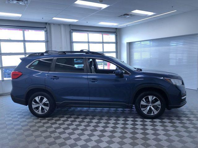 Photo of 2019 Abyss Blue Pearl Subaru Ascent