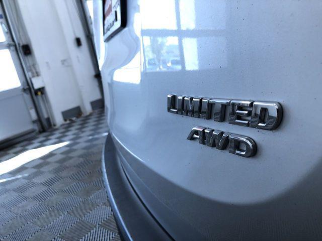 Photo of 2013 Classic Silver Metallic Toyota RAV4