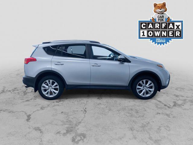 Photo of 2013 Classic Silver Metallic Toyota RAV4