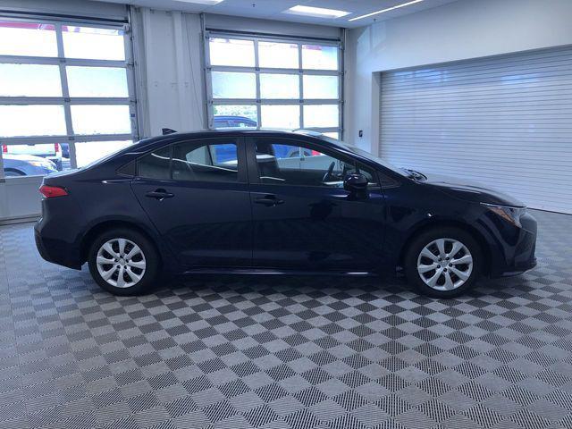 Photo of 2024 Blue Toyota Corolla