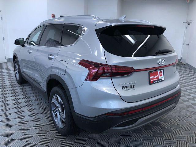 Photo of 2023 Shimmering Silver Pearl Hyundai SANTA FE