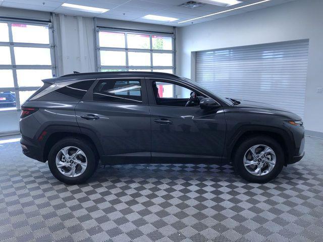 Photo of 2024 Dark Gray Metallic Hyundai TUCSON