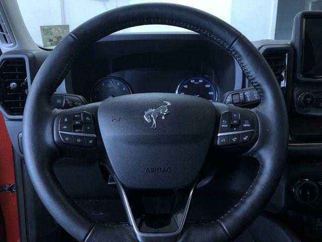 Photo of 2023 Hot Pepper Red Tinted Clearcoat Ford Bronco Sport