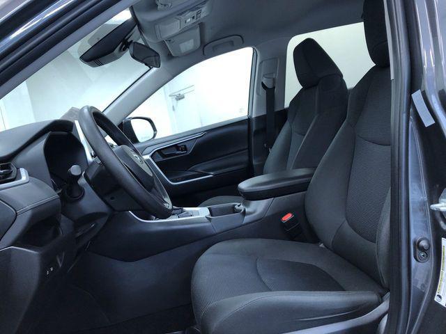 Photo of 2024 Gray Toyota RAV4
