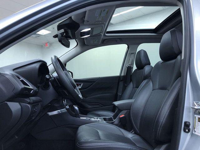 Photo of 2023 Ice Silver Metallic Subaru Forester