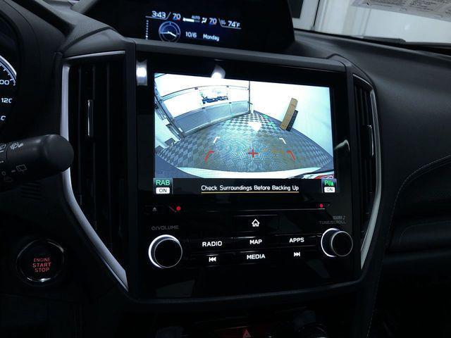 Photo of 2023 Ice Silver Metallic Subaru Forester