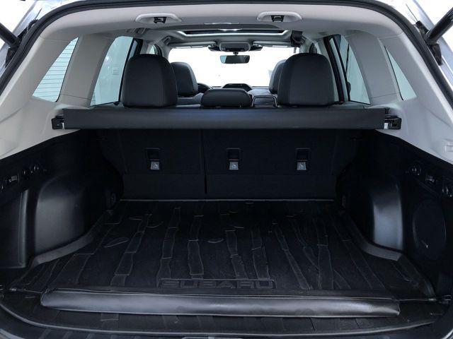 Photo of 2023 Ice Silver Metallic Subaru Forester