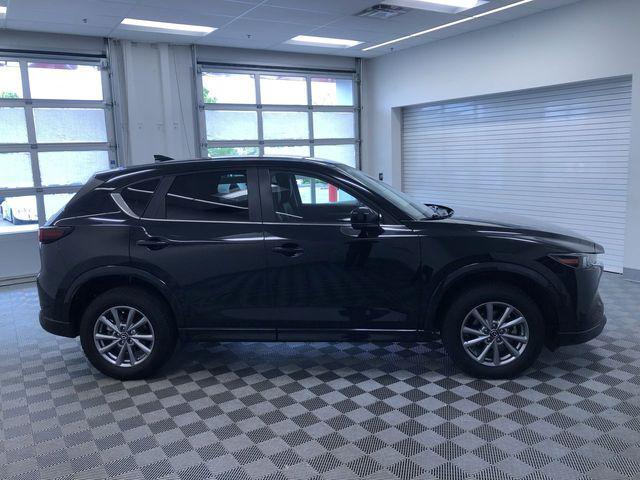 Photo of 2024 Jet Black Mica Mazda CX-5