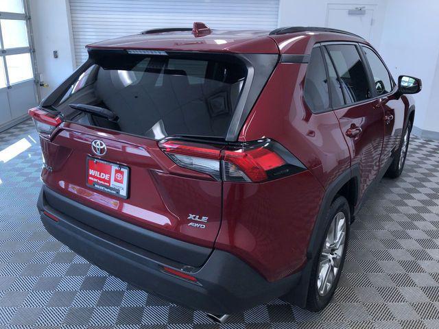 Photo of 2019 Ruby Flare Pearl Toyota RAV4