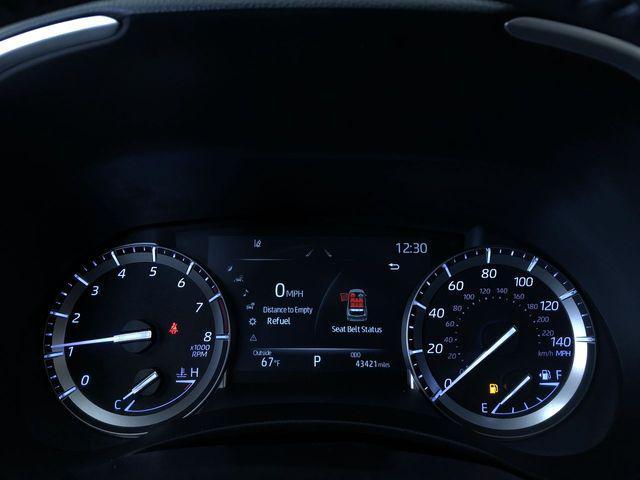 Photo of 2022 Gray Toyota Highlander