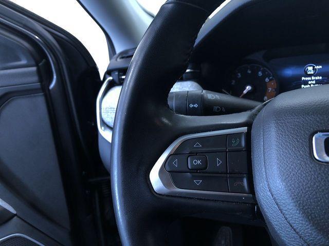 Photo of 2022 Granite Crystal Metallic Clearcoat Jeep Compass