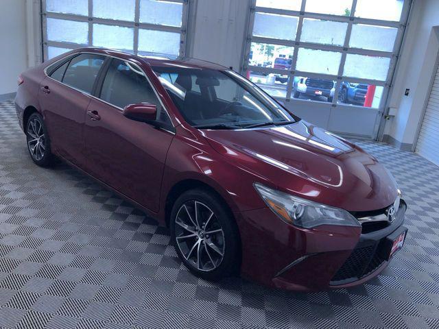 Photo of 2016 Red Toyota Camry