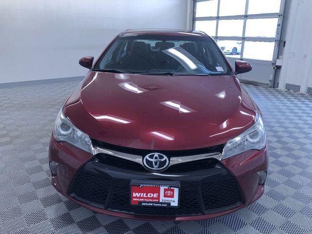 Photo of 2016 Red Toyota Camry