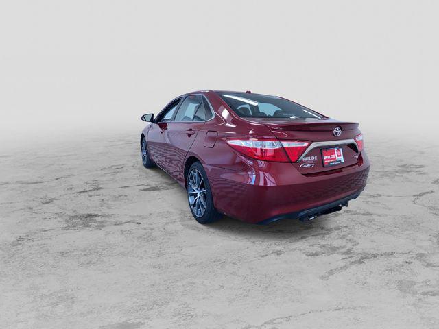 Photo of 2016 Red Toyota Camry