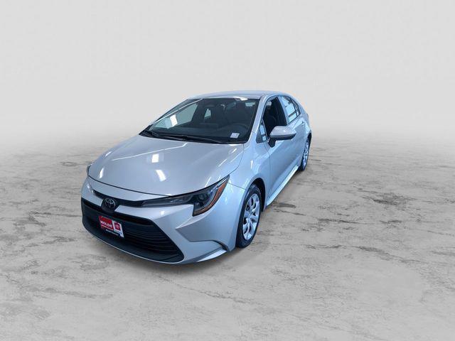 Photo of 2024 Silver Toyota Corolla