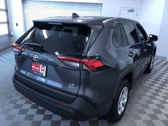 Photo of 2022 Magnetic Gray Metallic Toyota RAV4