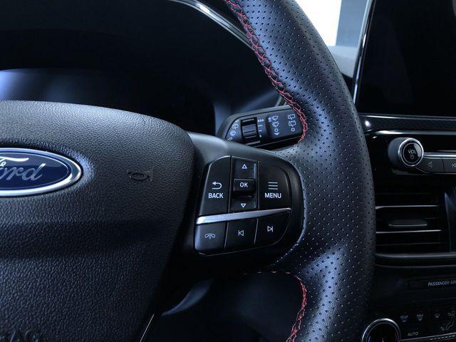 Photo of 2024 Silver Metallic Ford Escape