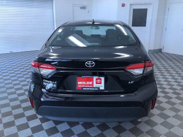 Photo of 2024 Silver Toyota Corolla