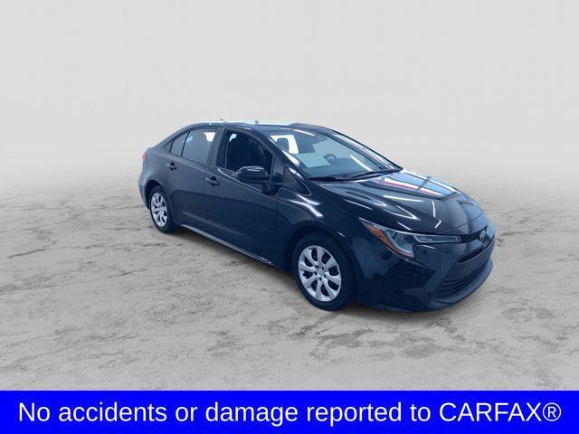 Photo of 2024 Silver Toyota Corolla