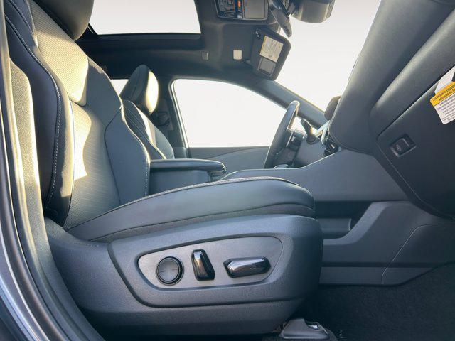 Photo of 2025 Cloud Lexus TX 350