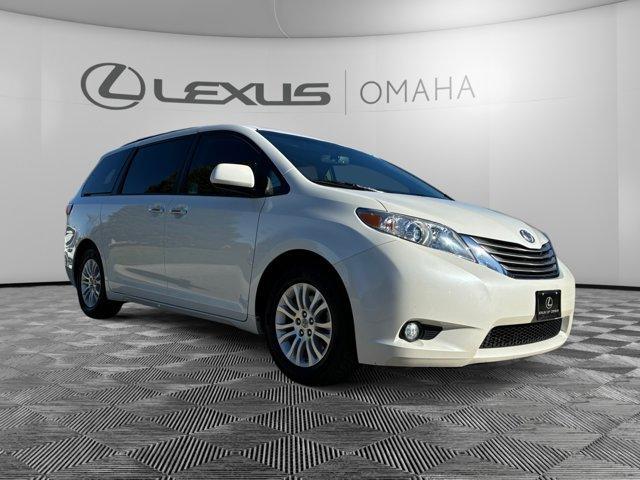 2016 Toyota Sienna