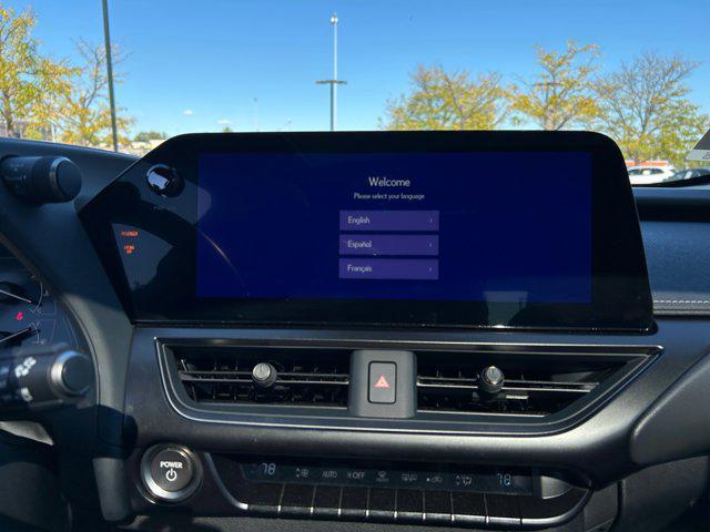 Photo of 2023 Iridium Lexus UX 250h