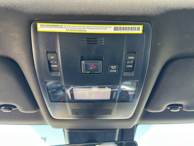 Photo of 2023 Iridium Lexus UX 250h