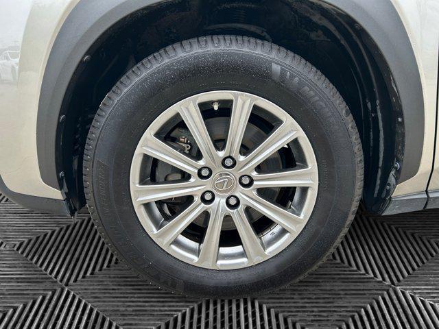 Photo of 2017 Atomic Silver Lexus NX 200t