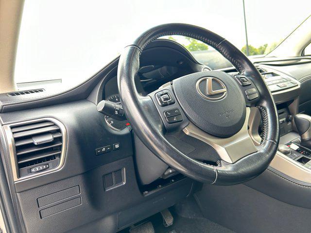 Photo of 2017 Atomic Silver Lexus NX 200t