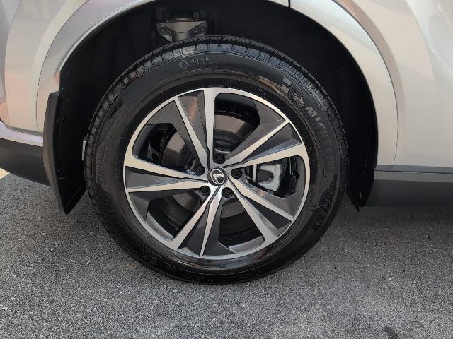 Photo of 2023 Iridium Lexus RX 350