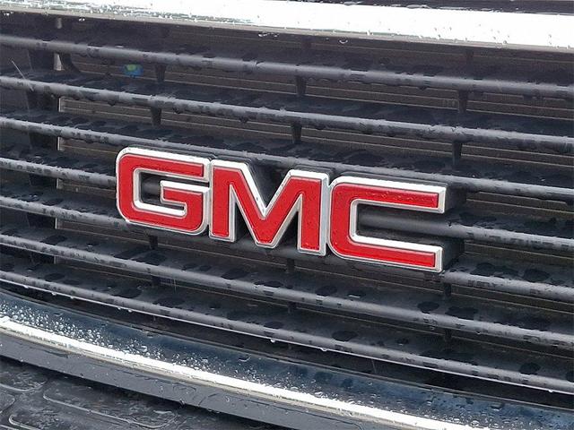Photo of 2023 Summit White GMC Savana 2500