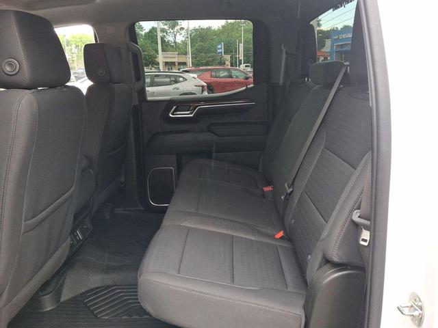 Photo of 2022 Summit White Chevrolet Silverado 1500