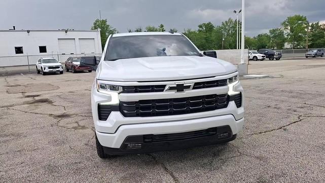 Photo of 2022 Summit White Chevrolet Silverado 1500