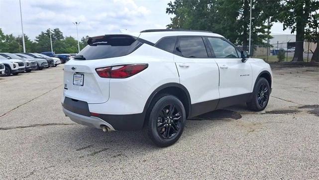 Photo of 2022 Summit White Chevrolet Blazer