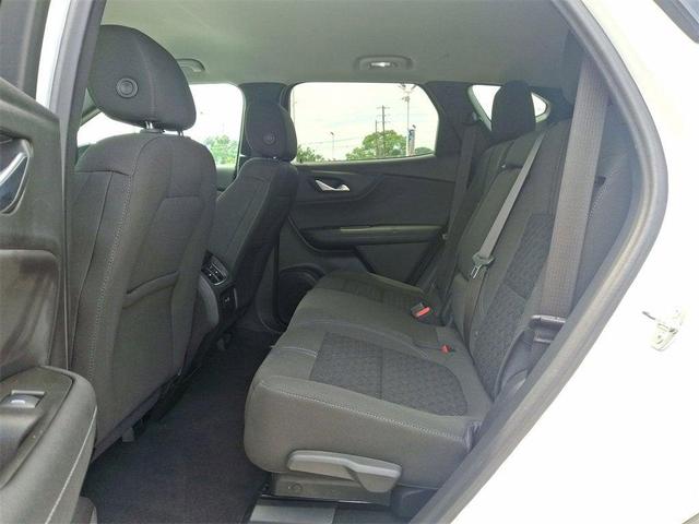 Photo of 2022 Summit White Chevrolet Blazer