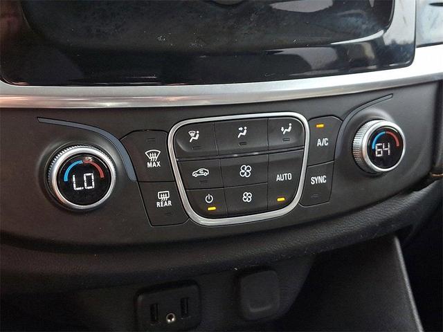 Photo of 2019 Black Currant Metallic Chevrolet Traverse