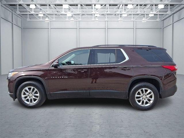 Photo of 2019 Black Currant Metallic Chevrolet Traverse