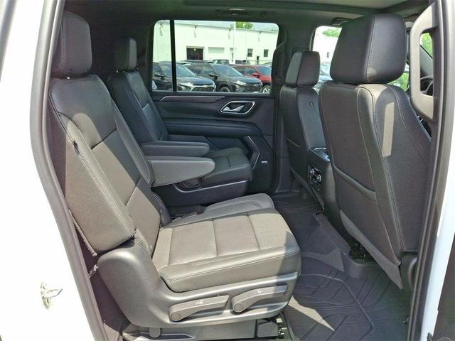 Photo of 2023 Summit White Chevrolet Suburban