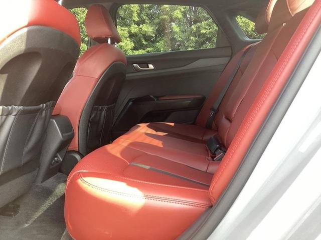 Photo of 2024 Wolf Gray Kia K5