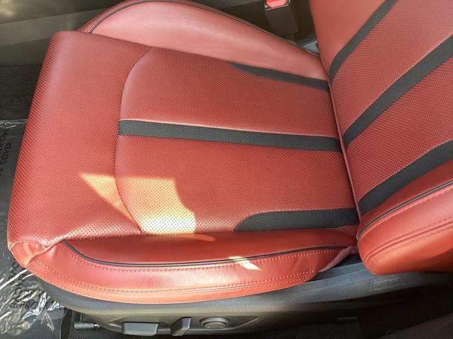 Photo of 2024 Wolf Gray Kia K5