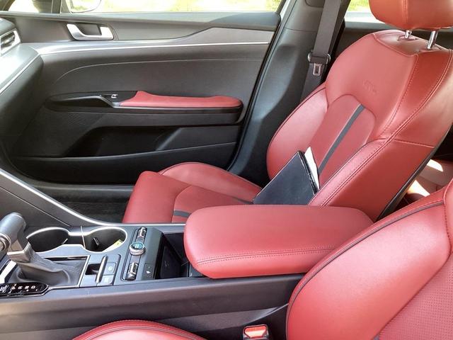 Photo of 2024 Wolf Gray Kia K5