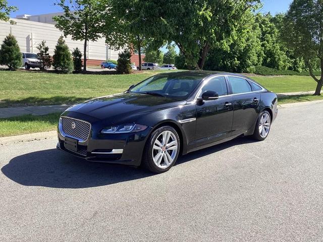 2016 Jaguar XJ