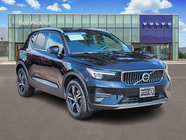 2025 Volvo XC40