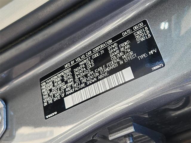 Photo of 2021 Osmium Gray Metallic Volvo XC60