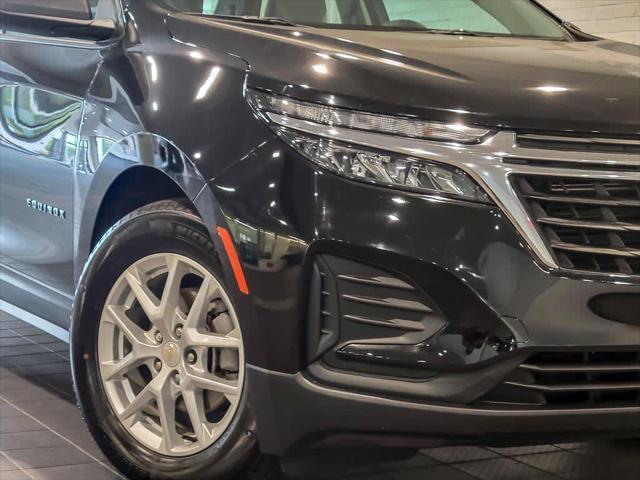 Photo of 2024 Mosaic Black Metallic Chevrolet Equinox