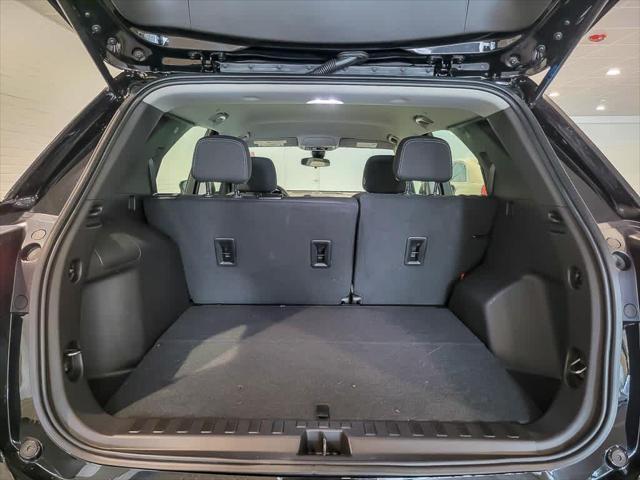 Photo of 2024 Mosaic Black Metallic Chevrolet Equinox