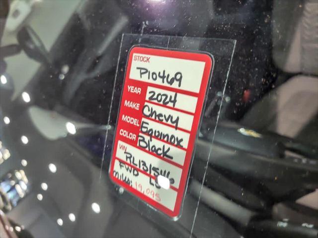 Photo of 2024 Mosaic Black Metallic Chevrolet Equinox